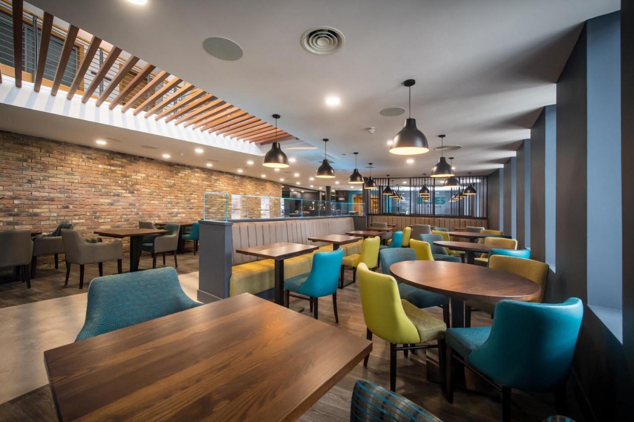 The Park Hotel Kilmarnock Bagian luar foto